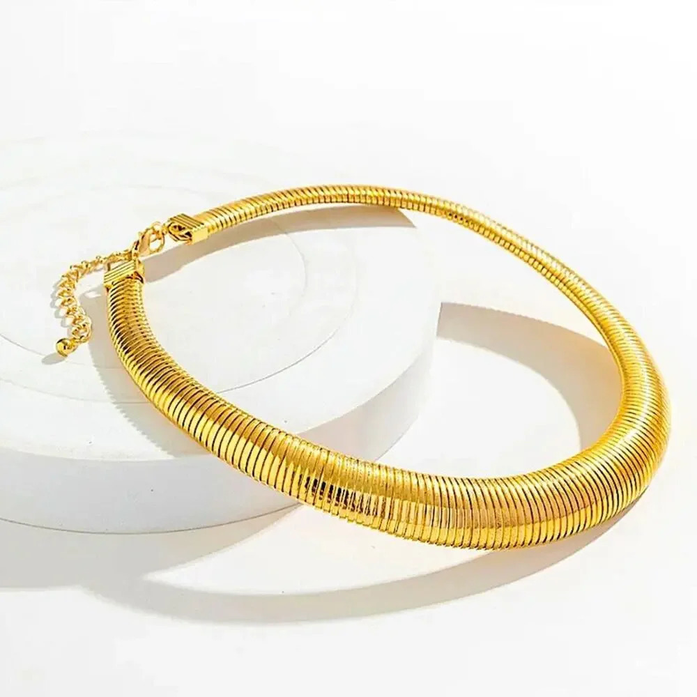 Gold Collar Exaggerated Choker Grunge Punk Spiral - Picture 4 of 4